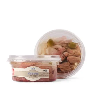 פילה הרינג מלוח עם בצל בשמן